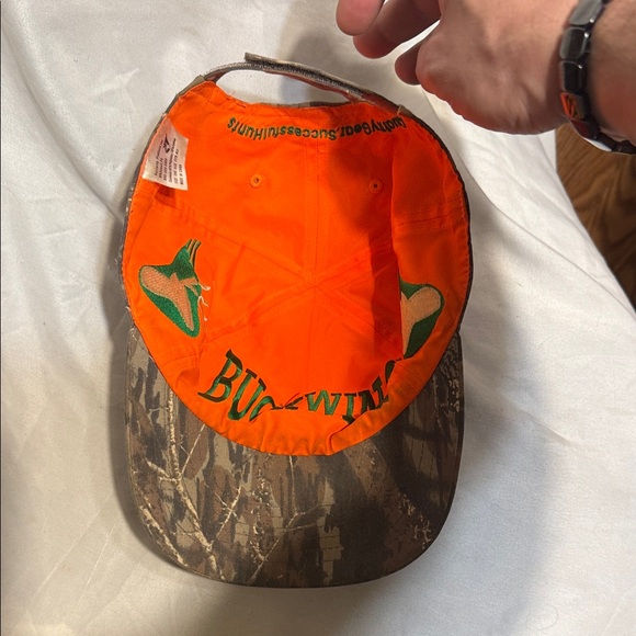 Buckwing Men’s Snapback Camouflage Hat - Picture 5 of 6